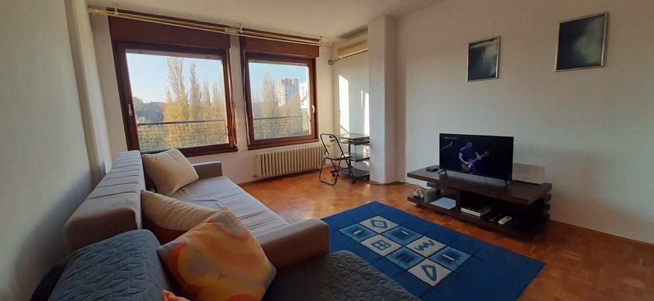 Apartment Student City, Wifi 300Mbs เบลเกรด ภายนอก รูปภาพ